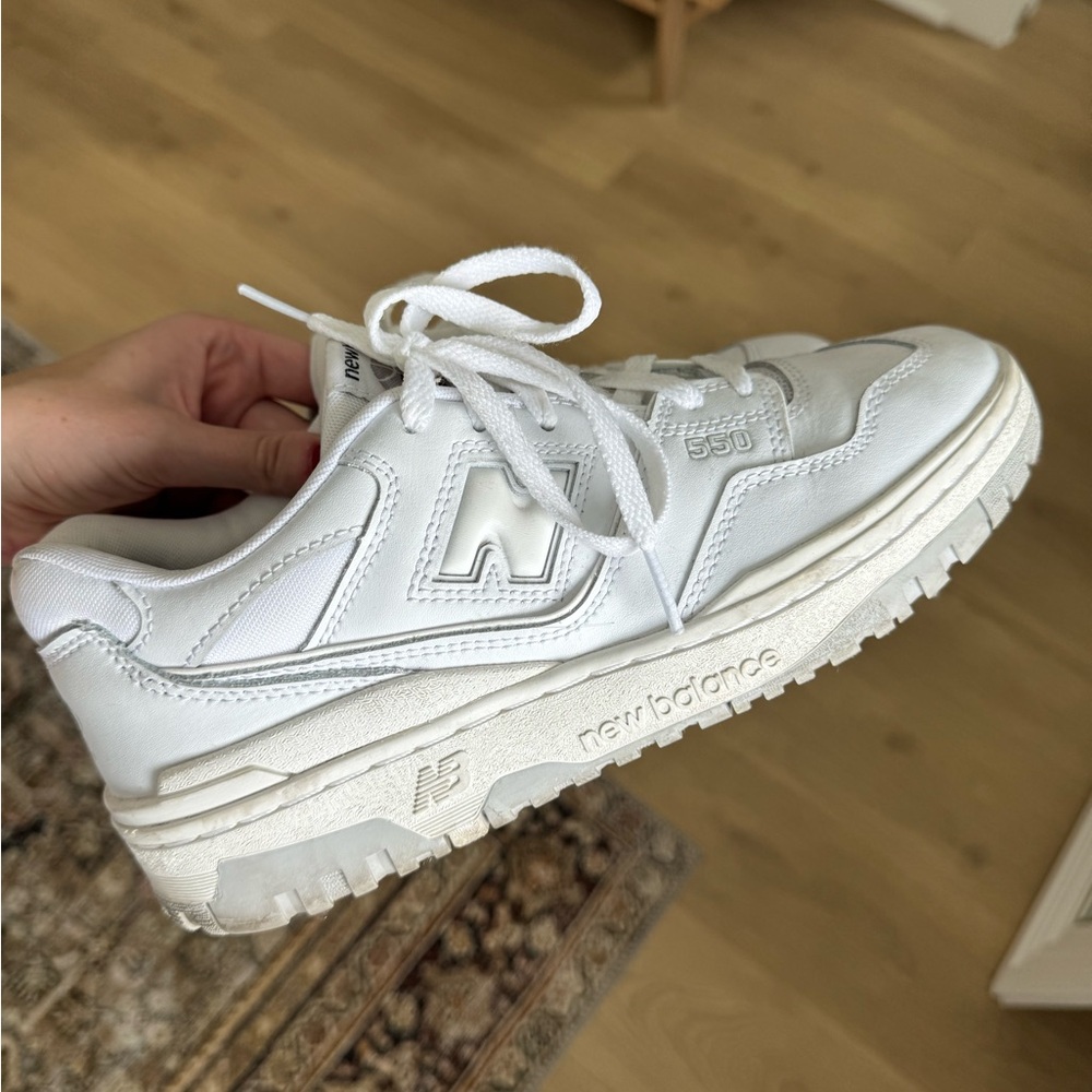 New balance 550 white size 6.5y (8 women’s); only worn a handful of times!
